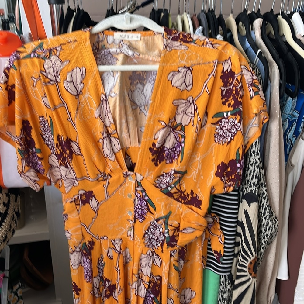 Ila Ila Floral Midi Dress size Small - Picture 7 of 7